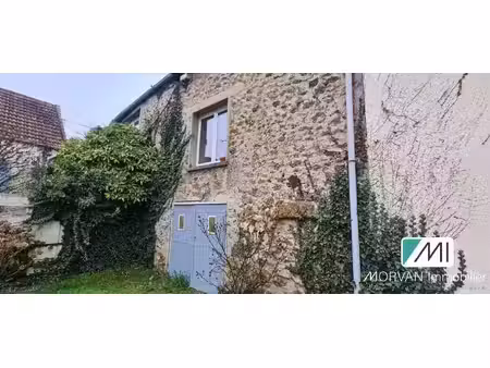 charmante maison en pierre au calme