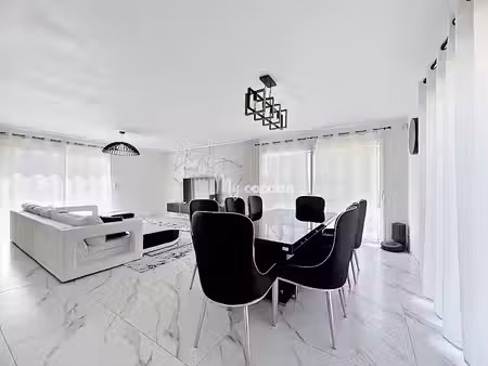 vente maison 5 pièces 130 m² à blyes (01150)  449 000 €