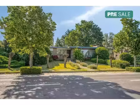 unieke karakterwoning op 1.411 m² met tal van mogelijkheden