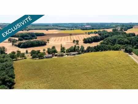 propriété de 5 hectares au coeur de la campagne