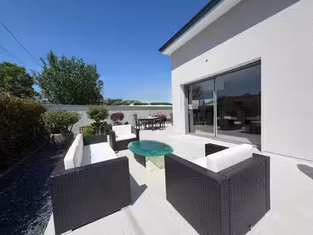 une maison pensée pour vivre confortablement au quotidien 