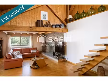 propriété  3 logements  garages et dépendances