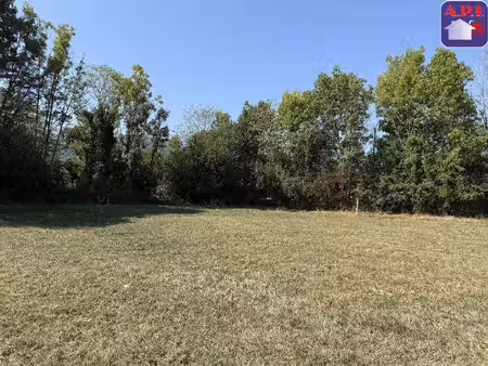 terrain constructible à vendre