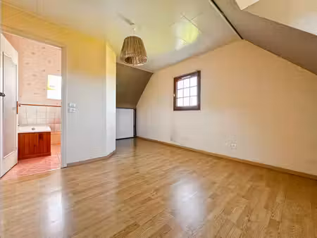 maison 5 pièces - 106 m²