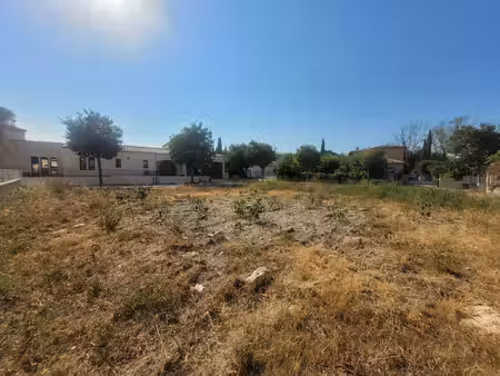 terrain constructible viabilisé à vendre