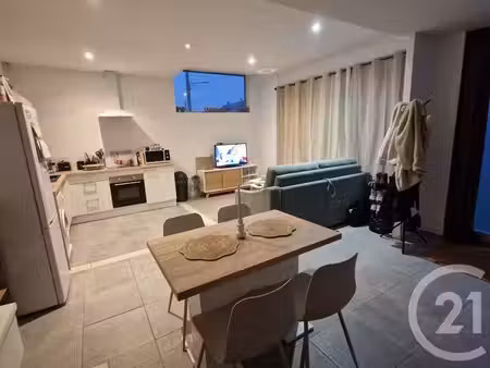 appartement t2 à louer - 2 pièces - 47 66 m2 - andouille - 53 - pays-de-loire