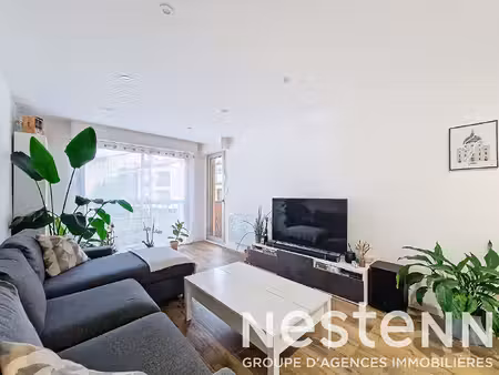 location meublée  appartement 2 pièces à louer  centre ville de genas  avec balcon  cave e