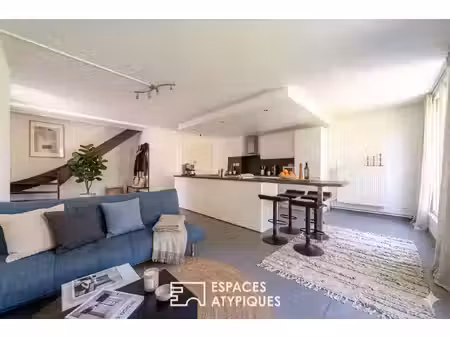 duplex lumineux au coeur du quartier du château