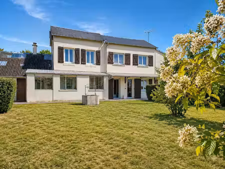 maison à rénover avec beau potentiel – bois-l'évêque