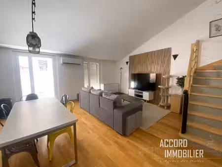 maison de village avec terrasse et garage sur puisserguier