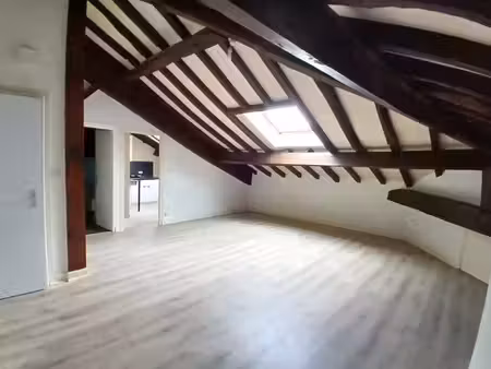 location appartement 1 pièce 35 m² à saint-palais (64120)