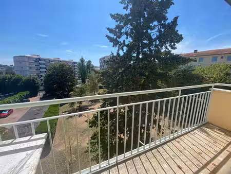 appartement tassin la demi lune 3 pièce(s) 69 74 m2