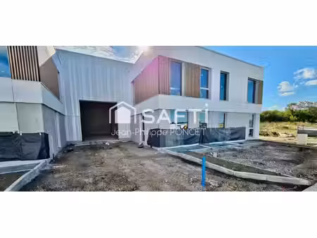 location bâtiment avec bureaux et entrepôt