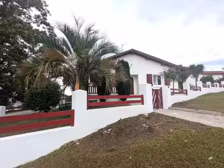 location maison 4 pièces 115 m² à aïcirits-camou-suhast (64120)