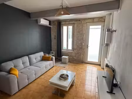 maison de ville trinquetaille avec extérieur
