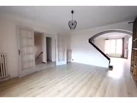 vente maison 6 pièces 205 m² mandres-les-roses (94520)