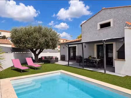 vente maison 4 pièces  136.00m²  poussan