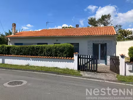 charmante maison 3 pièces à vendre à semussac - un véritable coup de coeur !