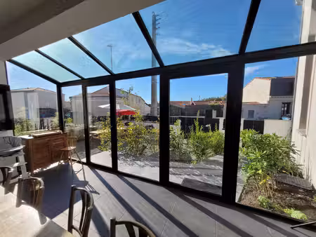 talence roustaing - maison meublée avec extérieur t6/ideal c
