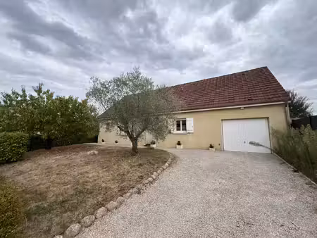 maison de plain-pied avec jardin à deux pas de louhans