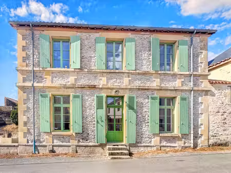 maison à vendre à vouvant (85120) - vendée
