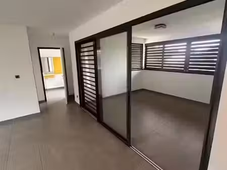 location appartement 1 pièce 40.69 m² à remire montjoly (97354)  817 €