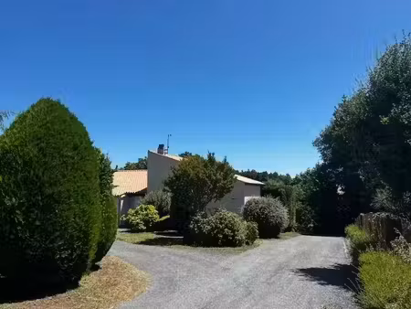 vente maison 4 pièces 141 m² à pont-l'abbe-d'arnoult (17250)  378 000 €