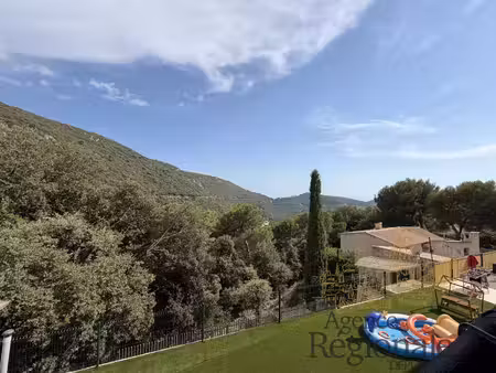 saint martin de peille : 2 pièces avec balcon