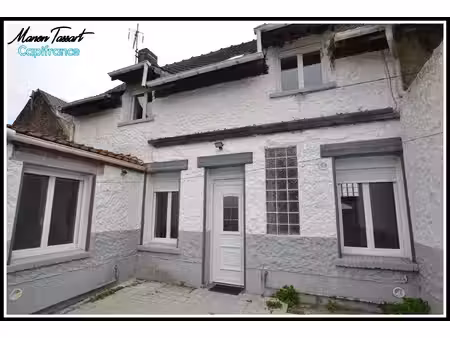 maison de courée  semi individuelle de 77m² à saint amand les eaux