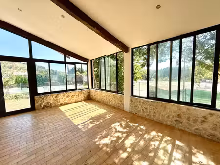 grabels villa de plain-pied de 137m2 sur un terrain de 800 m