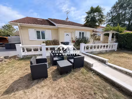 maison 90m² - 4 ch - jardin - box et place de parking