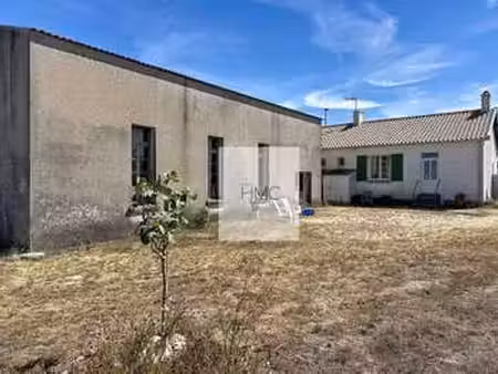 vente maison à noirmoutier-en-l'île (85330) : à vendre / 120m² noirmoutier-en-l'île