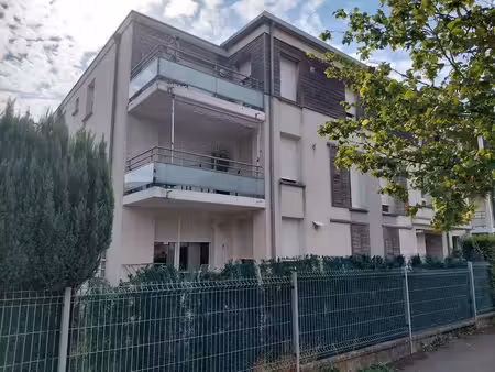 a vendre  appartement loué p4 - 83 m2 à fameck