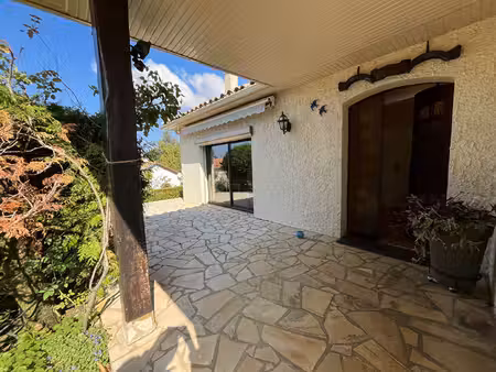 maison buxerolles 5 pièce(s) 154 m2