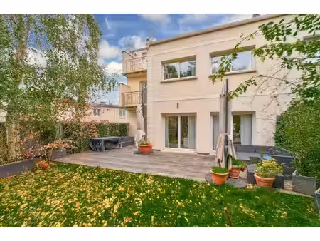 maison avec jardin - 8 pieces - 273 m²