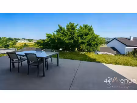 maison duplex de 103m² edifiee sur une parcelle de 580m² secteur calme