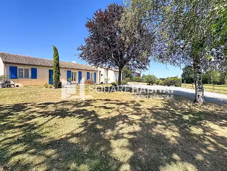 maison de plain-pied avec vue imprenable sur la campagne