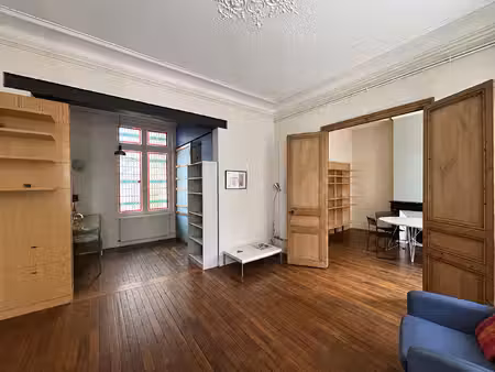 type 6 meuble - centre