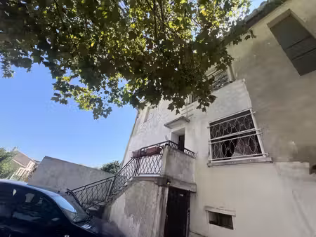 coursan : appartement t3 de 60m² avec fort potentiel