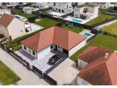 rouvres-en-plaine - maison de plain-pied pmr (2022) de 149 m2 sur parcelle de 730 m² avec 