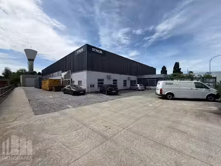 surface industrielle à louer à industriepark-zwijnaarde 2 zwijnaarde (rbw75470)