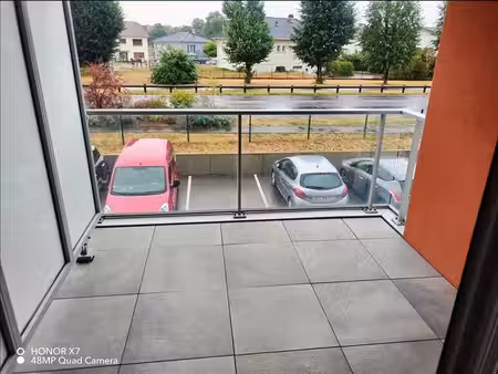 appartement - 1er étage - 92 80 m2 - 4 pièces - meublé
