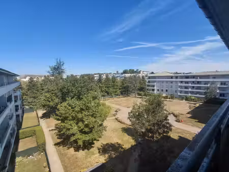 studio meublé 30 87 m² avec balcon et parking -saint-ouen-l'aumône