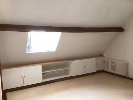 appartement studio - peb c - à louer  grand'place nivelles