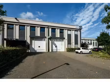 location local d’activités cergy 95800 414m² à 1665m²