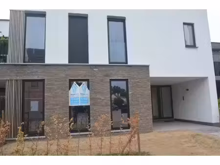 nieuwbouw appartement met 2 slaapkamers en ruime tuin