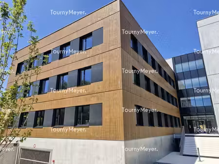 vente bureaux 703 m² à 3 595 m²