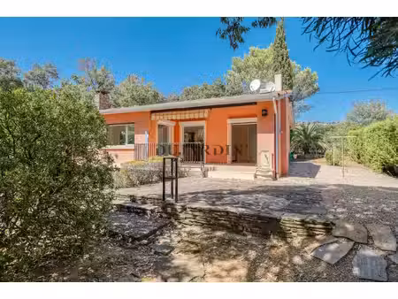 la croix-valmer villa avec piscine et potentiel d'agrandissement  à pied du village