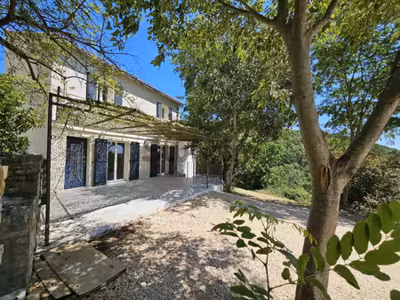 alès le calme de la campagne à quelques minutes de tout sur 3200m2 de terrain