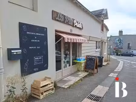 location bureaux et commerces à couëron (44220) : à louer / 70m² couëron